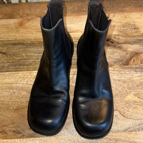 Pai Jiao studios Black Chelsea ankle boots high quality leather size 8.5 (39) - Picture 3 of 8